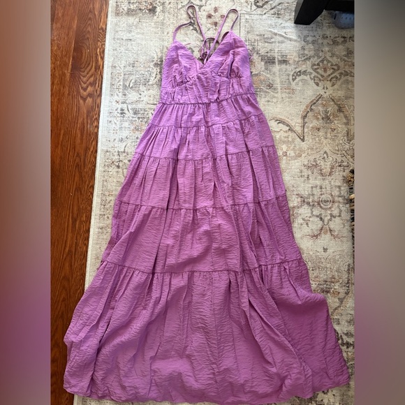 Abercrombie & Fitch Tiered Maxi Dress - Picture 1 of 3